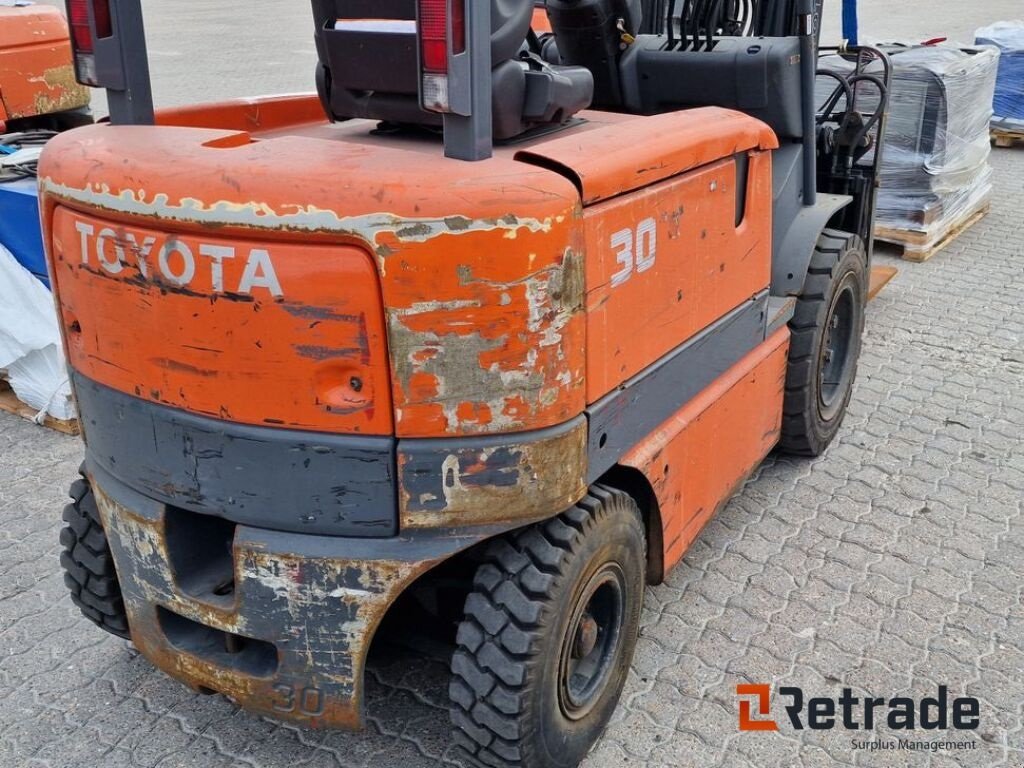 Frontstapler van het type Toyota GAFFELTRUCK 6FB30, Gebrauchtmaschine in Rødovre (Foto 2)