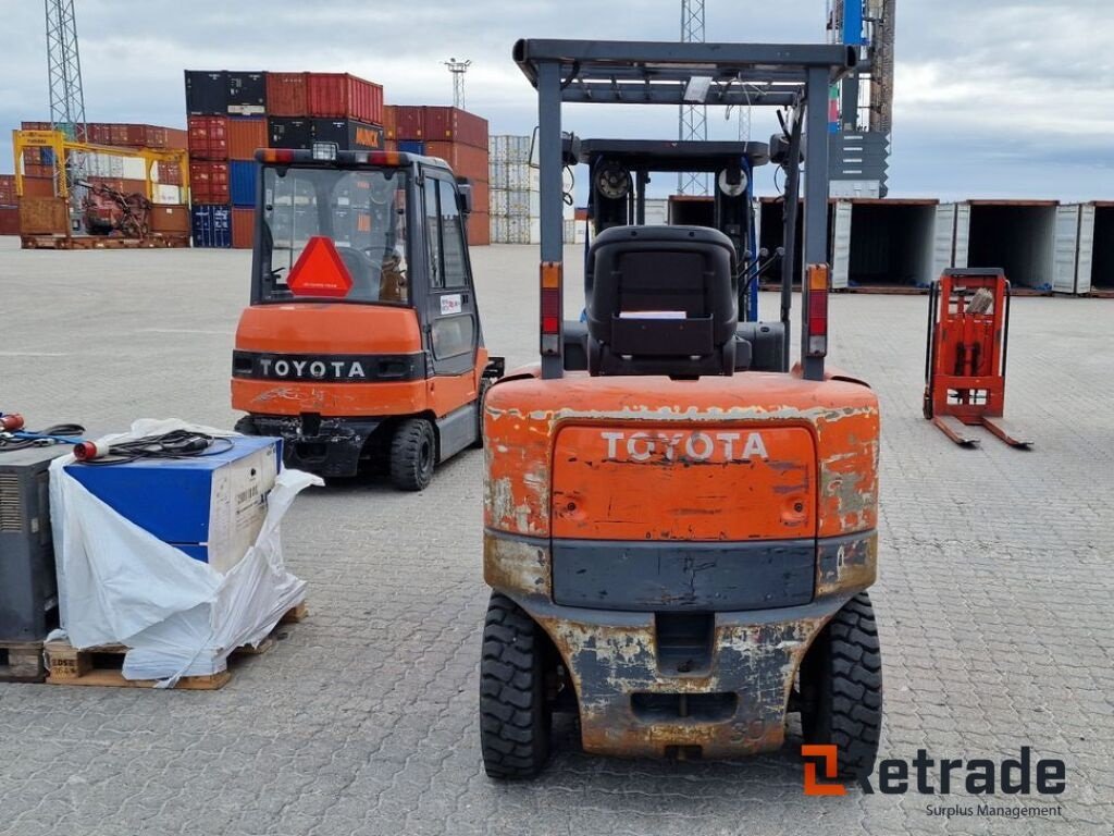 Frontstapler van het type Toyota GAFFELTRUCK 6FB30, Gebrauchtmaschine in Rødovre (Foto 3)