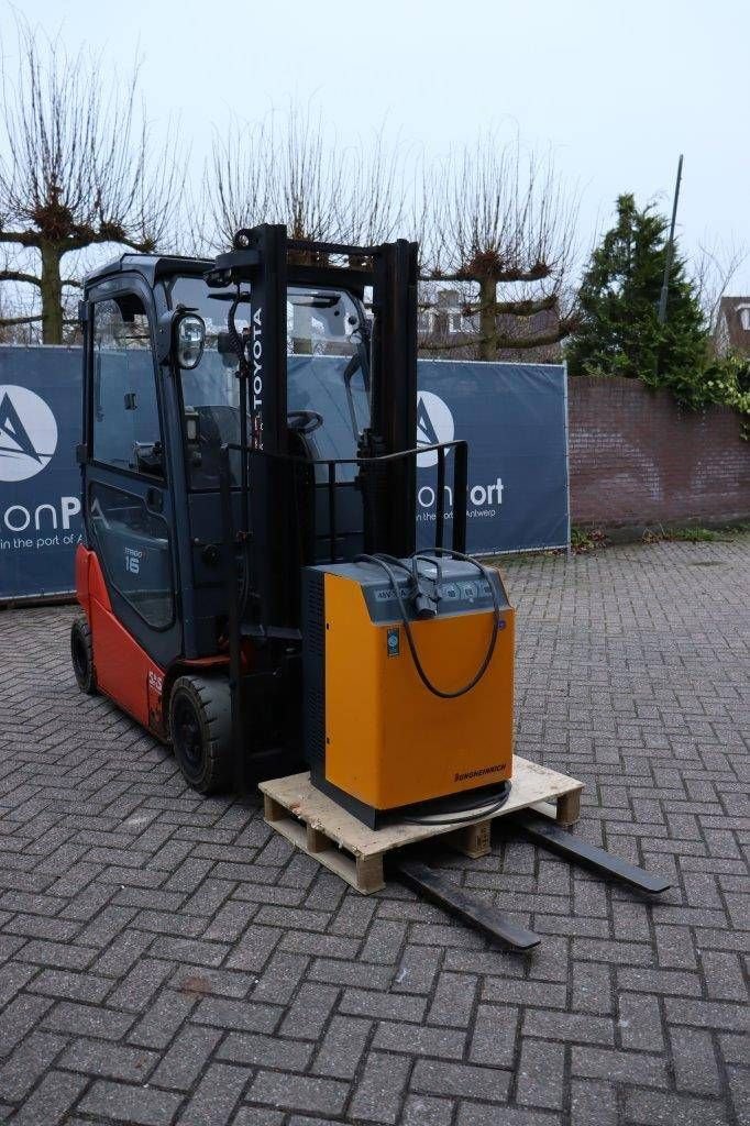 Frontstapler del tipo Toyota Traigo 16, Gebrauchtmaschine In Antwerpen (Immagine 8)