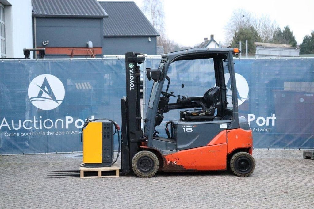 Frontstapler del tipo Toyota Traigo 16, Gebrauchtmaschine In Antwerpen (Immagine 1)