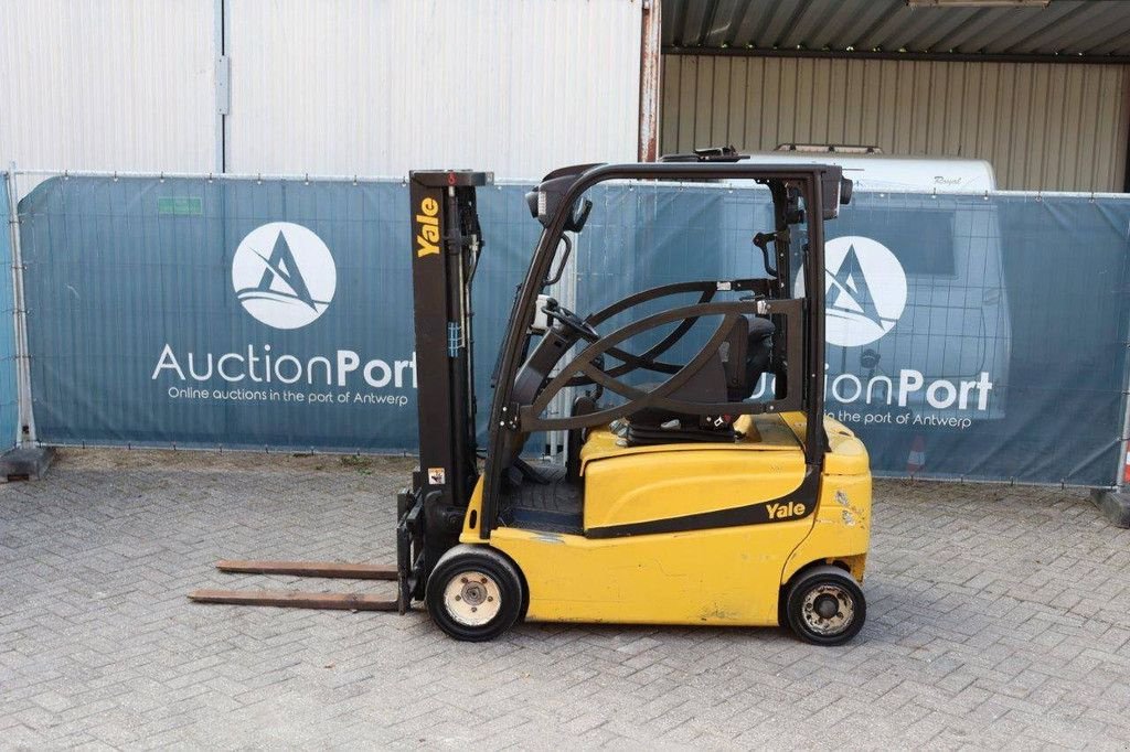 Frontstapler du type Yale ERP20VF LWB E2030, Gebrauchtmaschine en Antwerpen (Photo 2)