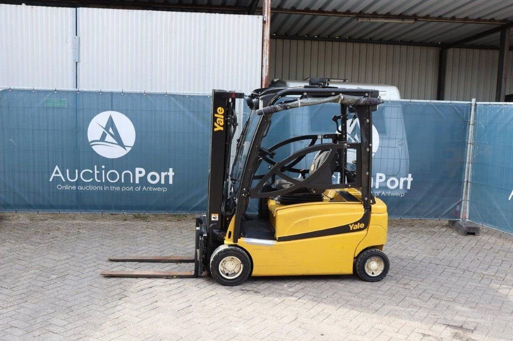 Frontstapler du type Yale ERP20VF LWB E2030, Gebrauchtmaschine en Antwerpen (Photo 1)