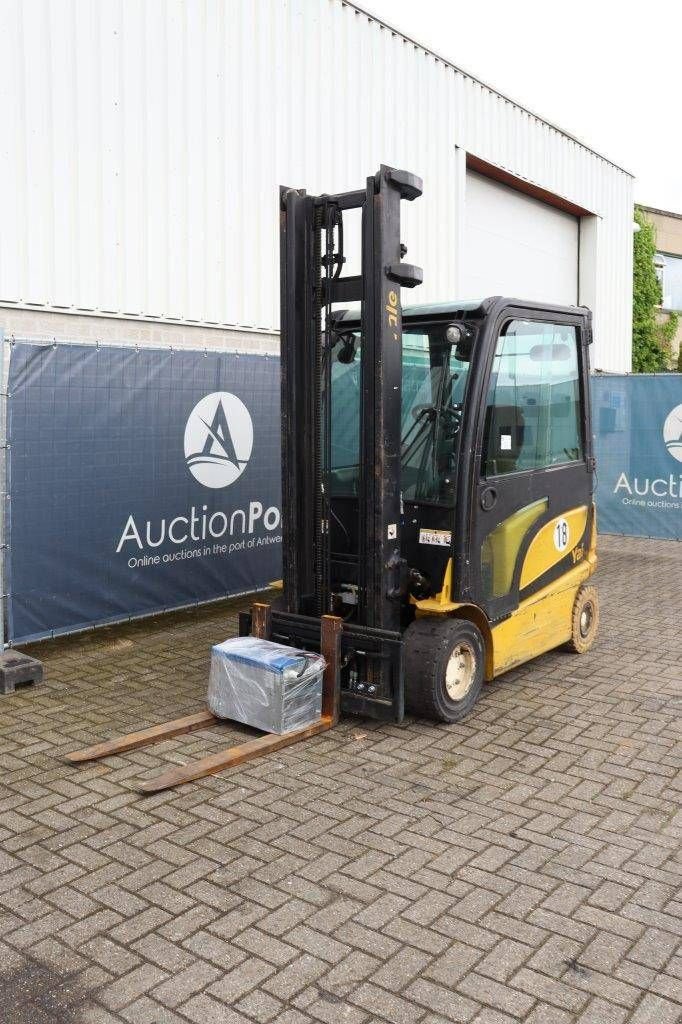 Frontstapler van het type Yale ERP25VL, Gebrauchtmaschine in Antwerpen (Foto 10)