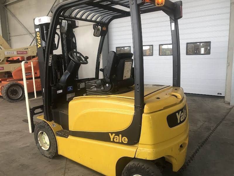 Frontstapler van het type Yale ERP25VL, Gebrauchtmaschine in Aalst (Foto 2)