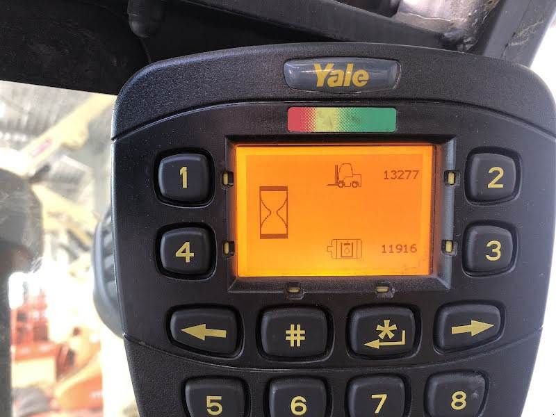 Frontstapler des Typs Yale ERP25VL, Gebrauchtmaschine in Aalst (Bild 5)