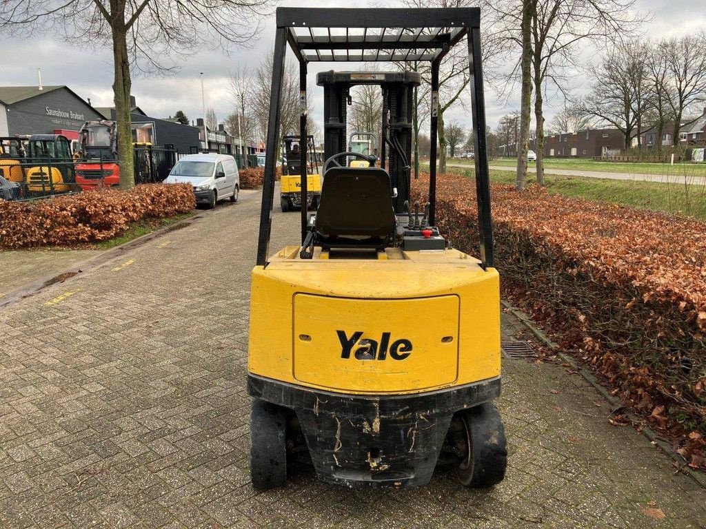 Frontstapler del tipo Yale ERP30ALF, Gebrauchtmaschine In Antwerpen (Immagine 4)