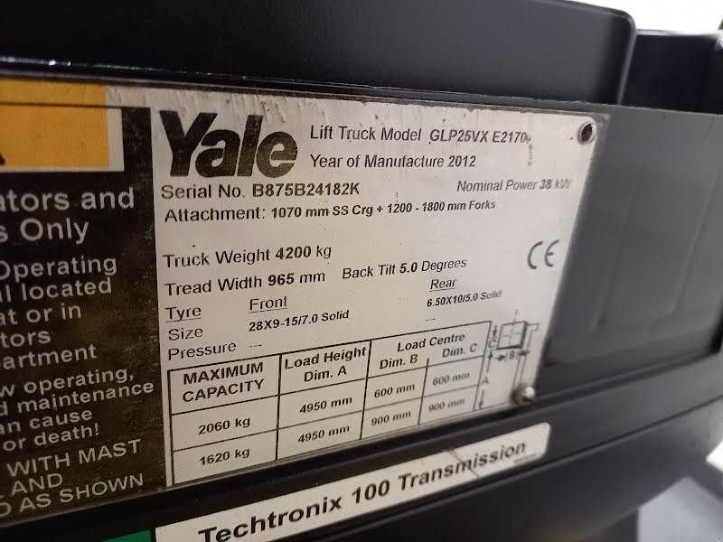 Frontstapler tip Yale GLP25VX, Gebrauchtmaschine in Waregem (Poză 7)