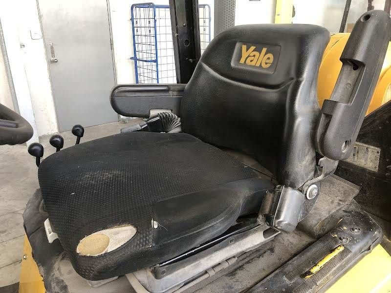 Frontstapler a típus Yale GLP30TF, Gebrauchtmaschine ekkor: Aalst (Kép 5)