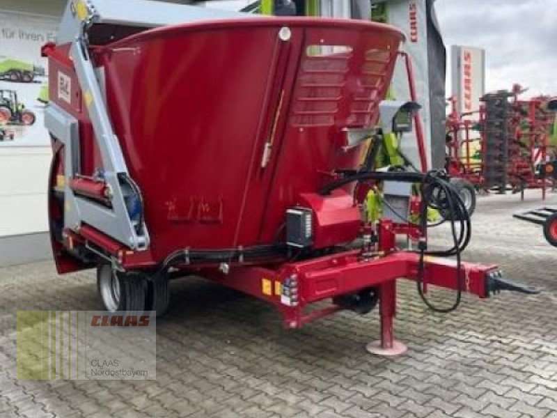 Futtermischwagen van het type BVL V-MIX 10 FILL PLUS LS, Neumaschine in Cham (Foto 1)