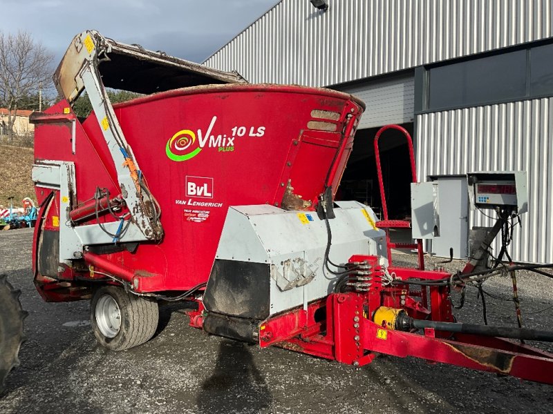 Futtermischwagen van het type BVL V-MIX 10 LS, Gebrauchtmaschine in SAINT NIZIER DE FORNAS (Foto 1)