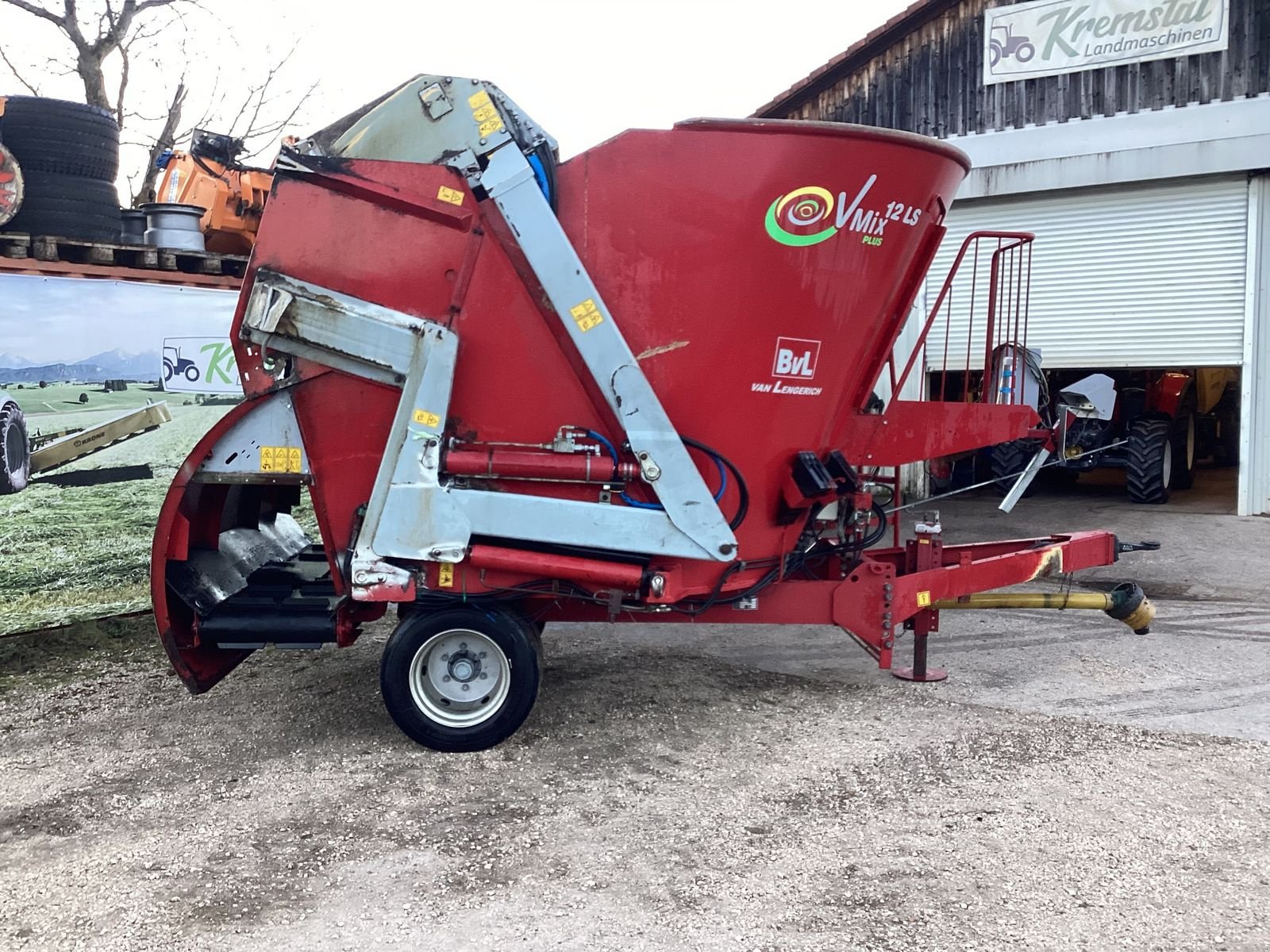 Futtermischwagen des Typs BVL V-Mix 12LS, Gebrauchtmaschine in Micheldorf / OÖ (Bild 10)