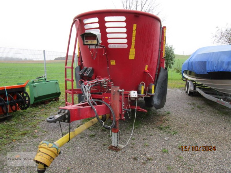 Futtermischwagen des Typs BVL V-Mix 13-2S, Gebrauchtmaschine in Soyen (Bild 2)