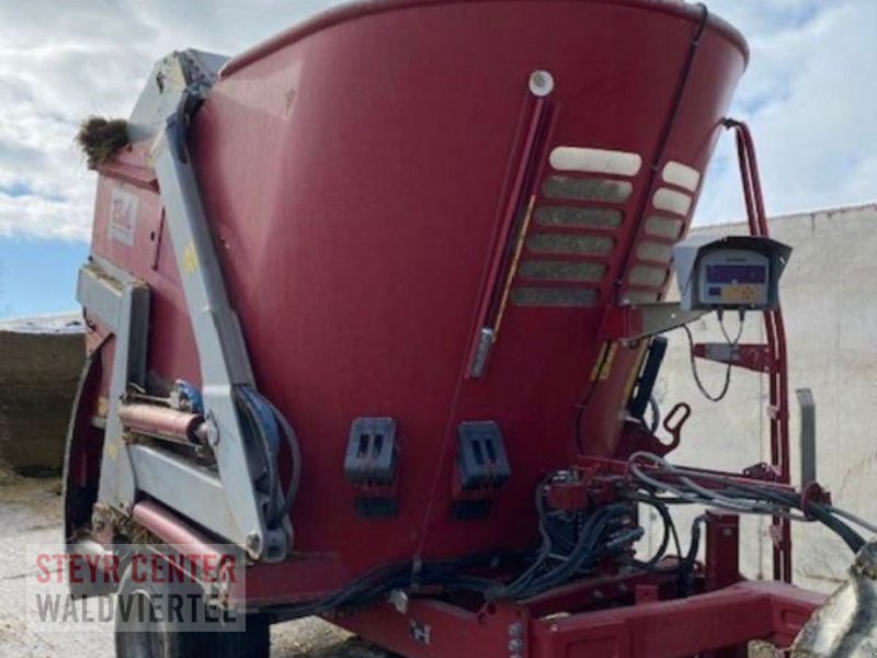 Futtermischwagen van het type BVL V-Mix Fill Plus 10H-1S LS, Gebrauchtmaschine in Vitis (Foto 1)