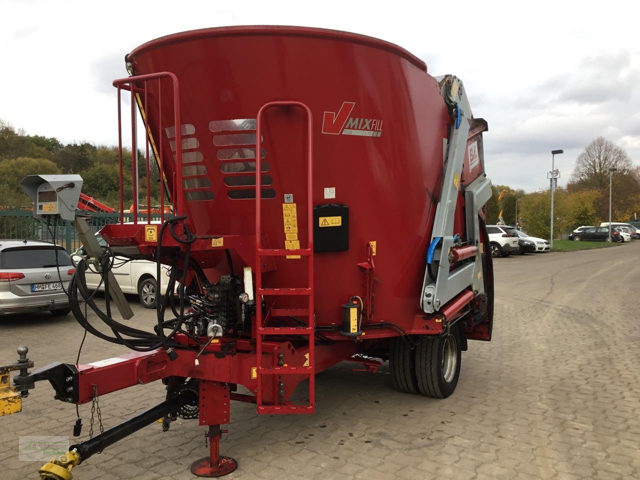 Futtermischwagen van het type BVL V-Mix Fill Plus 13-15, Gebrauchtmaschine in Hess.Oldendorf (Foto 1)