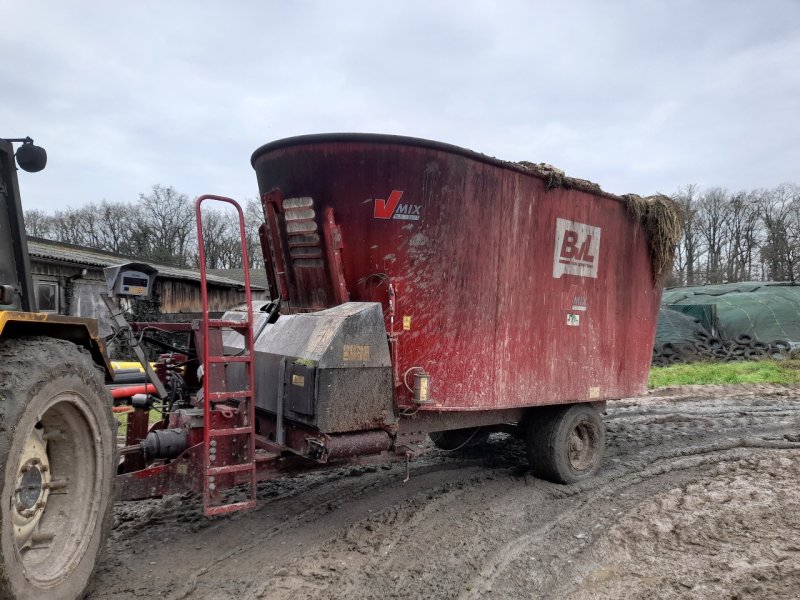 Futtermischwagen typu BVL V-Mix Plus 25-2S, Gebrauchtmaschine v SAINT LOUP (Obrázek 1)