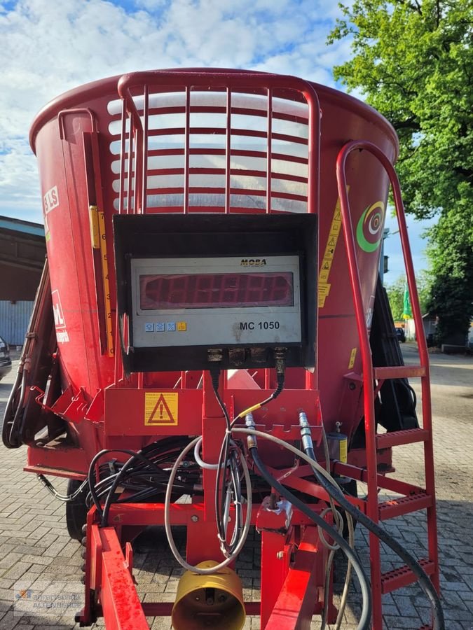 Futtermischwagen a típus BVL V-Mix Plus 8 LS, Gebrauchtmaschine ekkor: Altenberge (Kép 3)