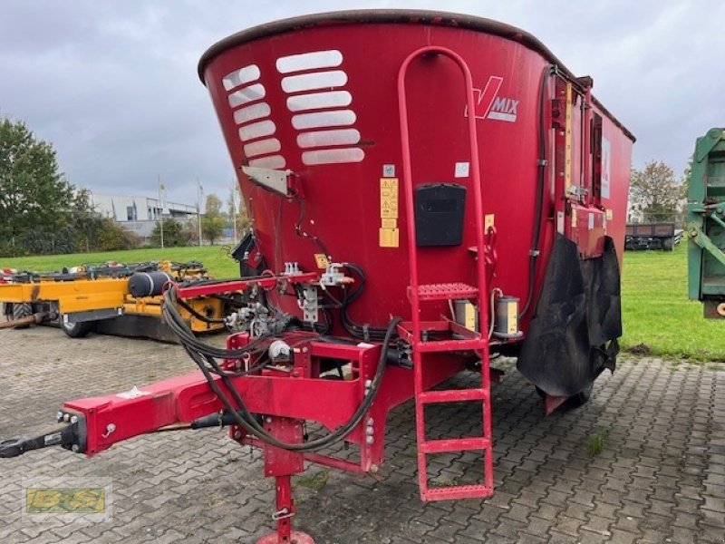 Futtermischwagen типа BVL V-MIX PLUS FUTTERMISCHWAGEN, Gebrauchtmaschine в Grabow (Фотография 1)