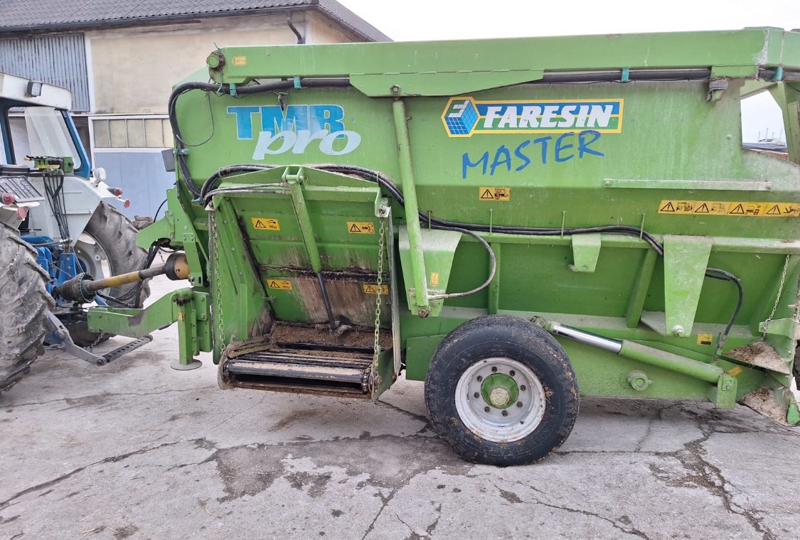 Futtermischwagen du type Faresin Master TMR 850, Gebrauchtmaschine en Ferschnitz (Photo 2)