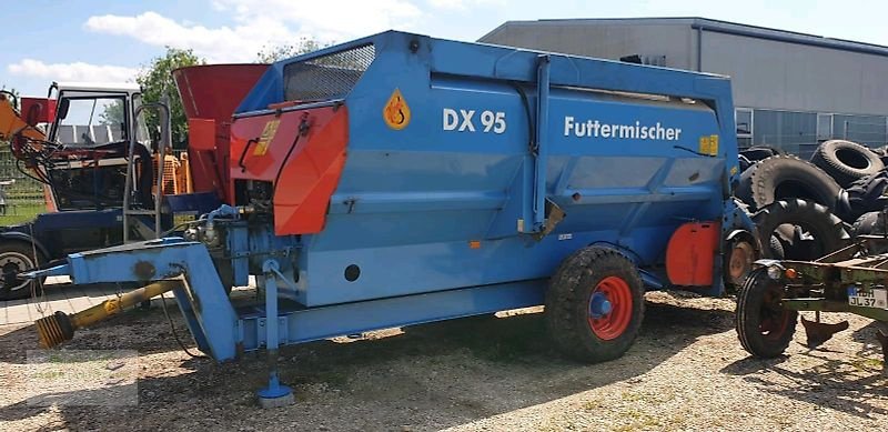 Futtermischwagen типа Himel DX 95/Fräsmischwagen/9,5 Kubik, Gebrauchtmaschine в Gerstetten (Фотография 1)