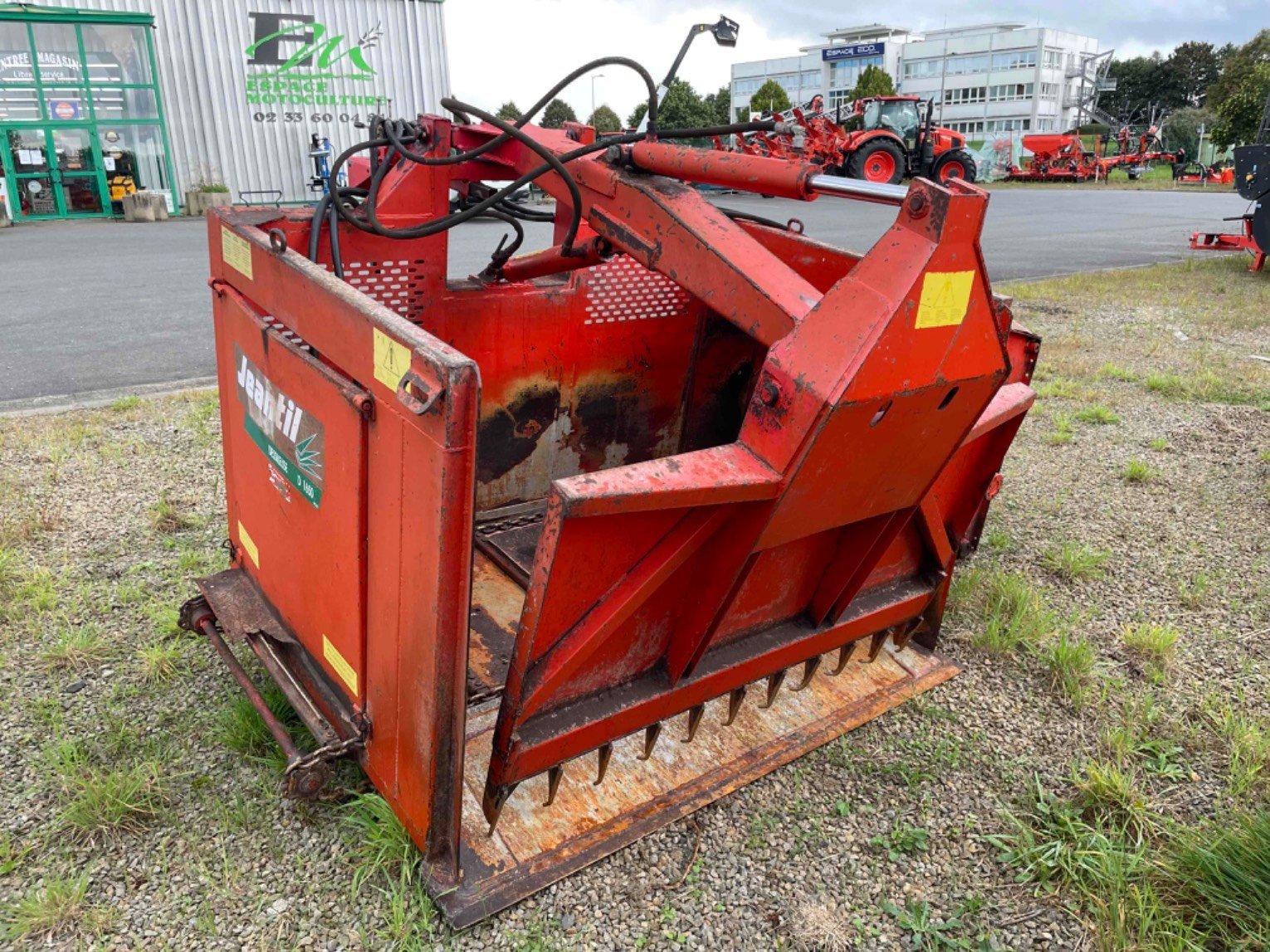 Futtermischwagen van het type Jeantil Désileuse D1650 . Jeantil, Gebrauchtmaschine in SAINT CLAIR SUR ELLE (Foto 3)