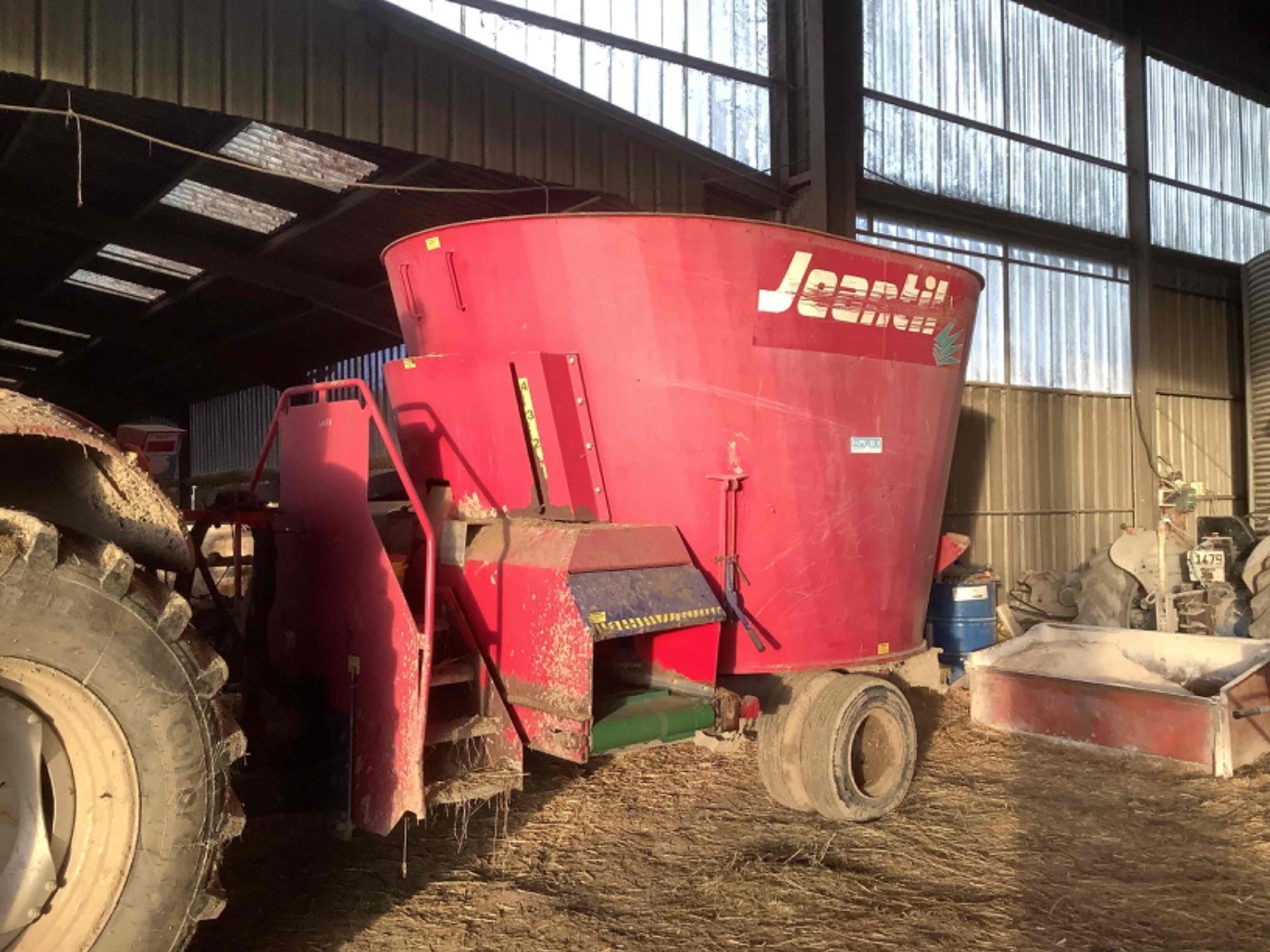 Futtermischwagen от тип Jeantil Mélangeuse Vm17 Jeantil, Gebrauchtmaschine в LA SOUTERRAINE (Снимка 1)