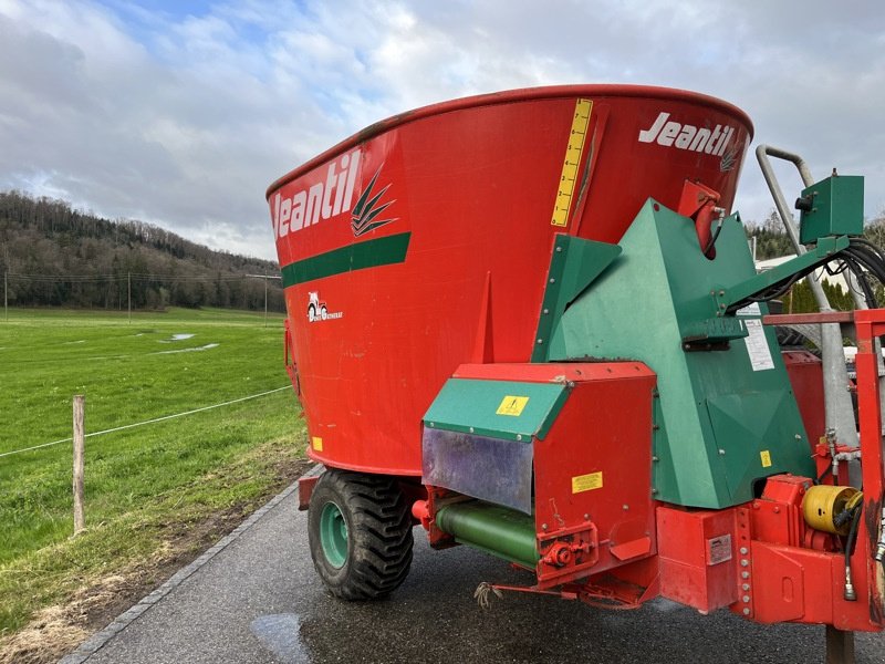 Futtermischwagen typu Jeantil MVV 10 C, Gebrauchtmaschine v Courtedoux (Obrázek 3)