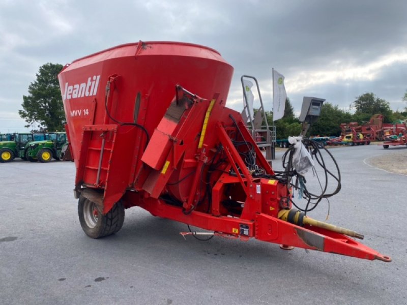 Futtermischwagen del tipo Jeantil MVV 14, Gebrauchtmaschine en Wargnies Le Grand (Imagen 4)