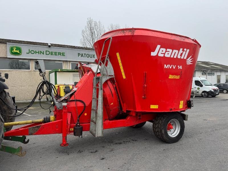 Futtermischwagen des Typs Jeantil MVV 14, Gebrauchtmaschine in Wargnies Le Grand (Bild 1)