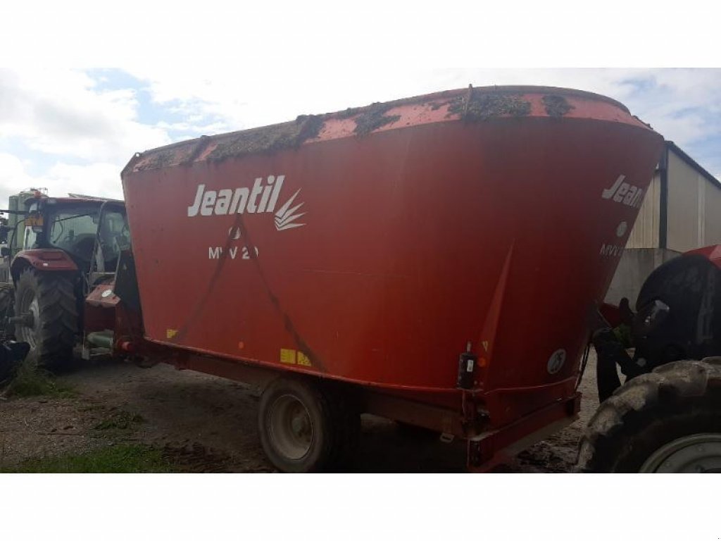 Futtermischwagen van het type Jeantil Mvv20, Gebrauchtmaschine in HERIC (Foto 2)