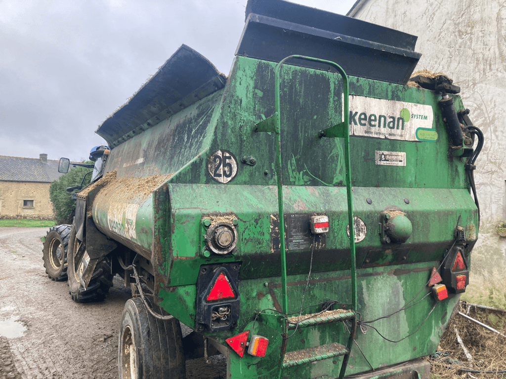 Futtermischwagen van het type Keenan 14 M3, Gebrauchtmaschine in TREMEUR (Foto 3)