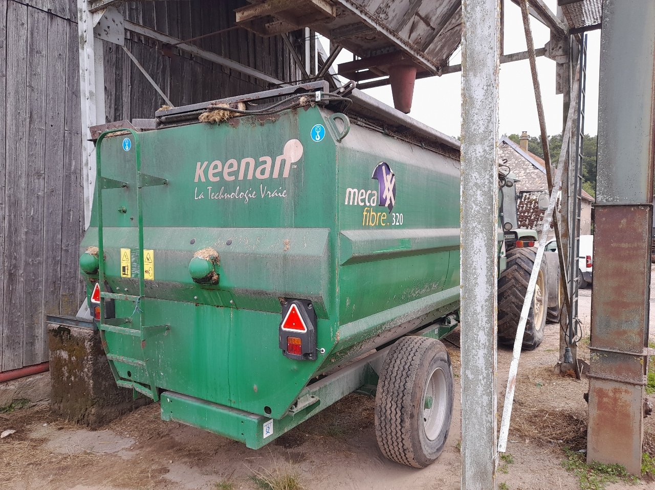 Futtermischwagen of the type Keenan Meca Fibre 320, Gebrauchtmaschine in SAINT LOUP (Picture 2)