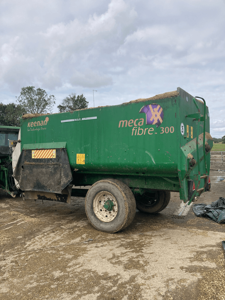 Futtermischwagen typu Keenan MECAFIBRE 300, Gebrauchtmaschine v TREMEUR (Obrázek 3)