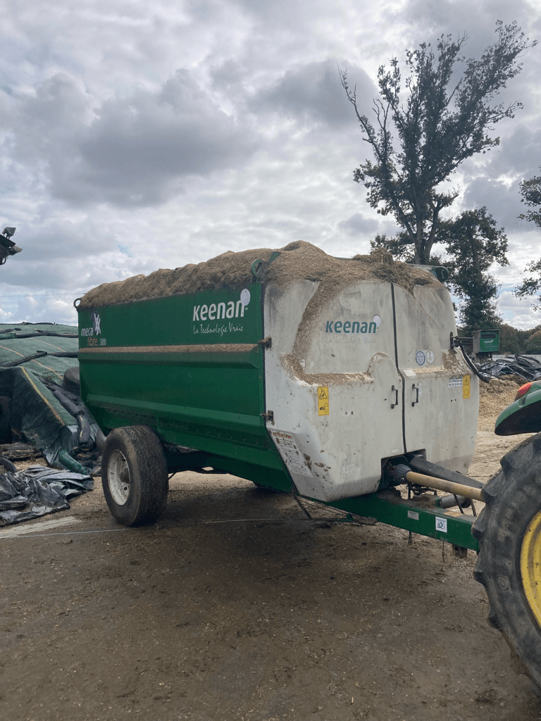 Futtermischwagen des Typs Keenan MECAFIBRE 300, Gebrauchtmaschine in TREMEUR (Bild 1)