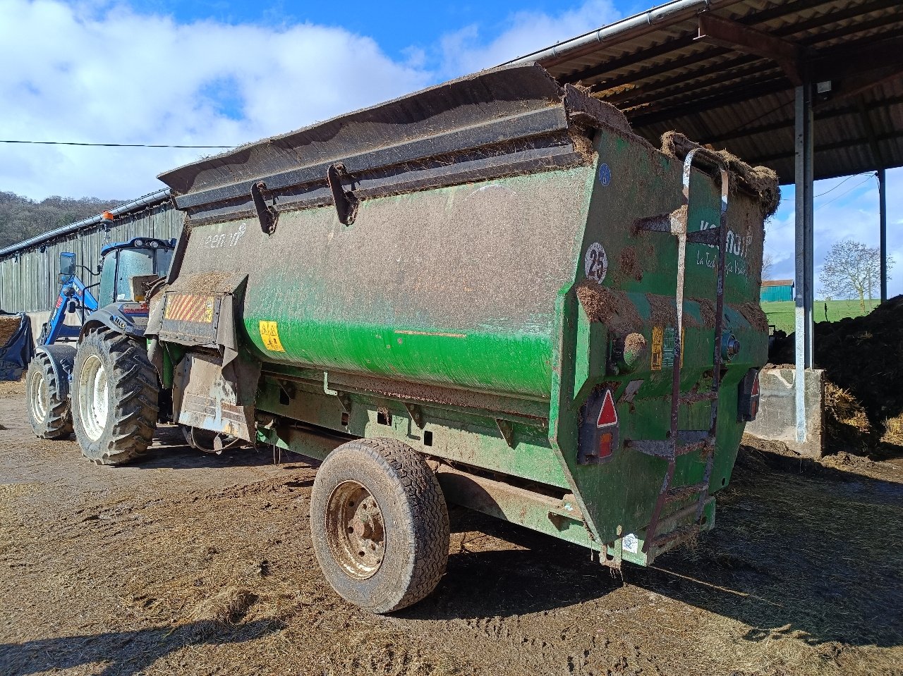 Futtermischwagen типа Keenan Polifibre 320, Gebrauchtmaschine в MANDRES-SUR-VAIR (Фотография 4)