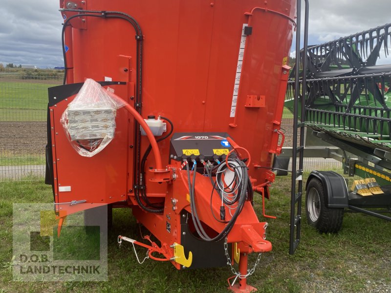 Futtermischwagen van het type Kuhn 1070 Euromix, Neumaschine in Lauterhofen