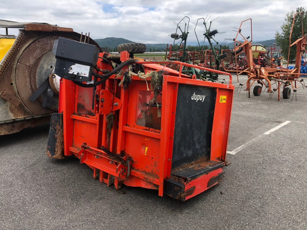 Futtermischwagen от тип Kuhn Désileuse POLYCROK2050 Kuhn, Gebrauchtmaschine в SAINT GAUDENS (Снимка 1)