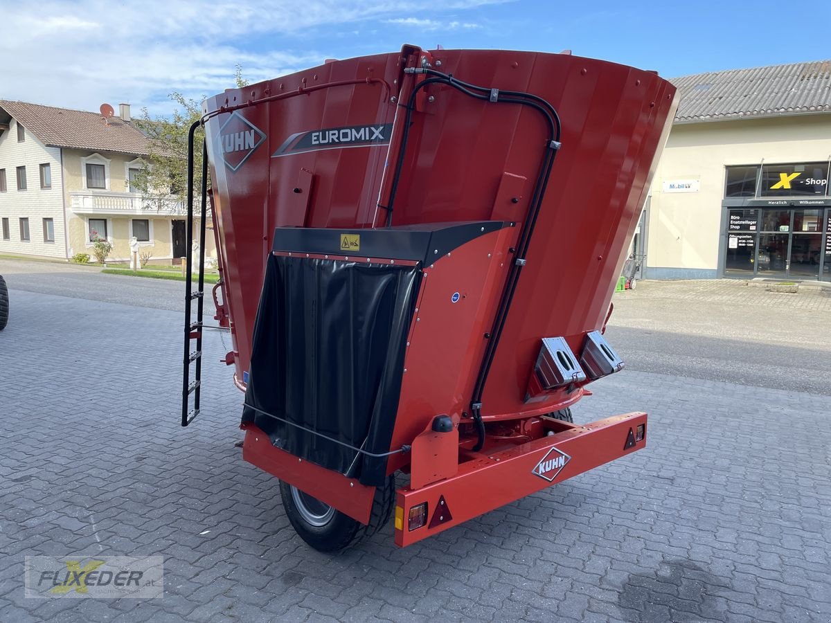 Futtermischwagen des Typs Kuhn Euromix 701V, Vorführmaschine in Pattigham (Bild 3)