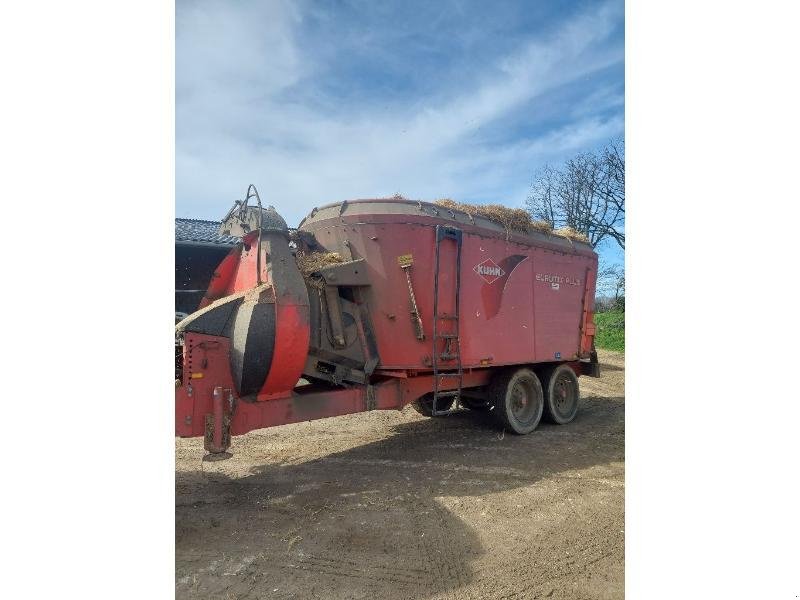 Futtermischwagen tip Kuhn EUROMIX, Gebrauchtmaschine in PLUMELEC (Poză 1)