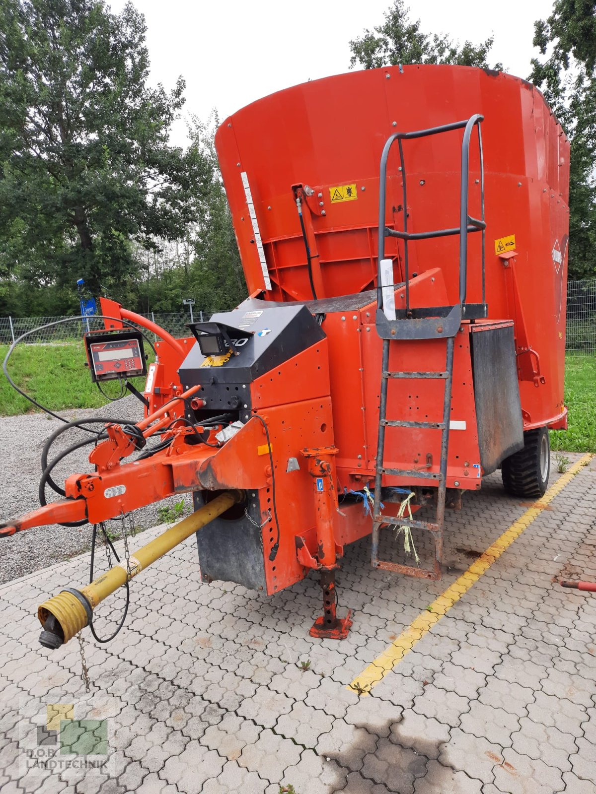 Futtermischwagen van het type Kuhn Euromix1 EUV170EUV170, Gebrauchtmaschine in Regensburg (Foto 3)