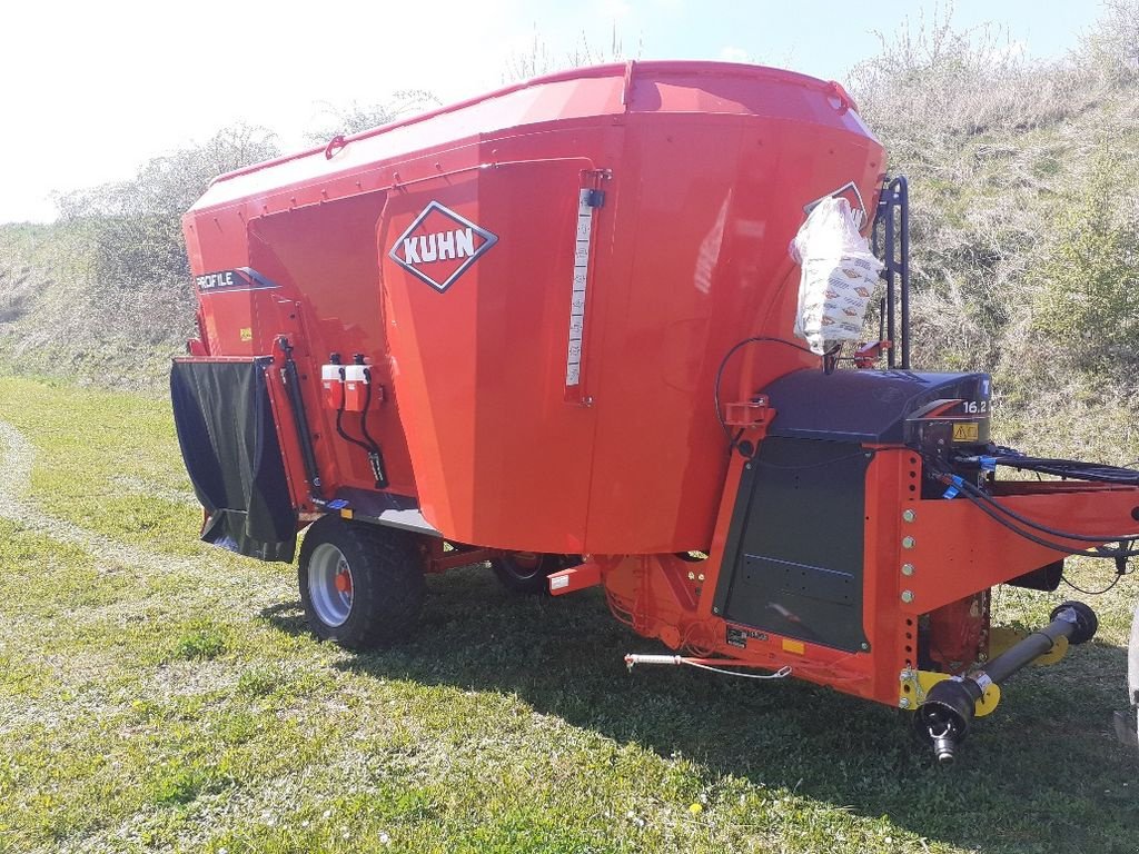 Futtermischwagen del tipo Kuhn Kuhn Profille  16.2 DS, Gebrauchtmaschine en Nieheim Kreis Höxter (Imagen 1)