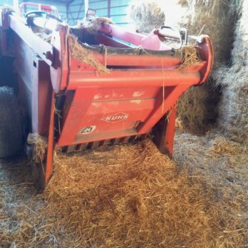 Futtermischwagen del tipo Kuhn PAILLEUSE ALTOR 4560, Gebrauchtmaschine en Belleville sur Meuse (Imagen 2)