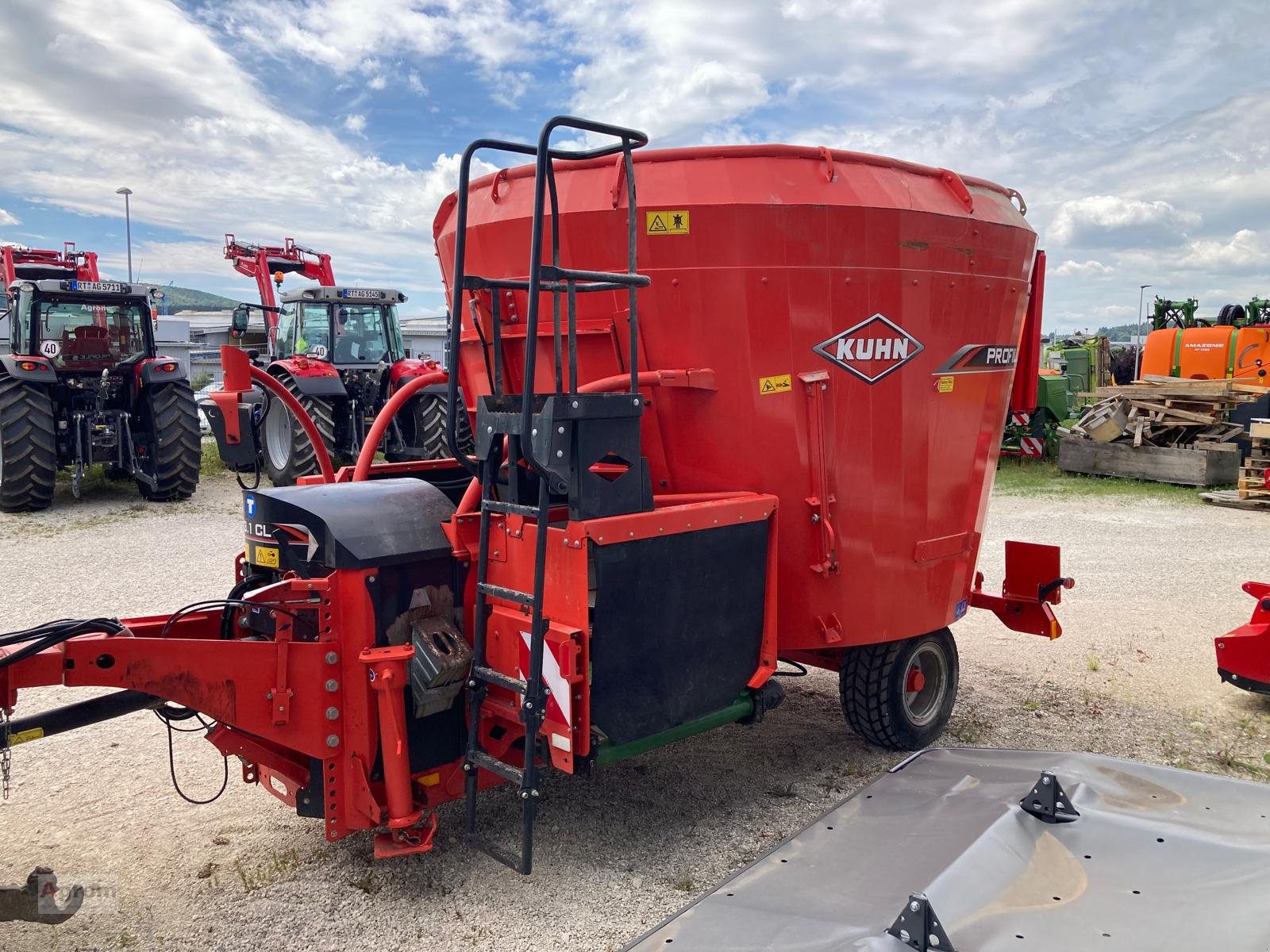 Futtermischwagen tipa Kuhn Profile 13.1 CL, Gebrauchtmaschine u Münsingen (Slika 2)