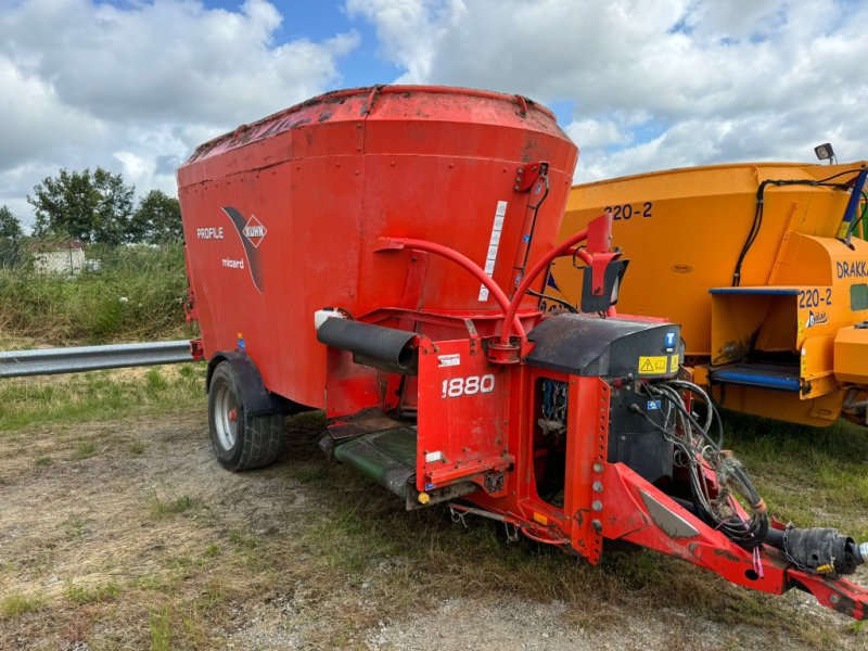 Futtermischwagen Türe ait Kuhn Profile 1880, Gebrauchtmaschine içinde GUERET (resim 1)