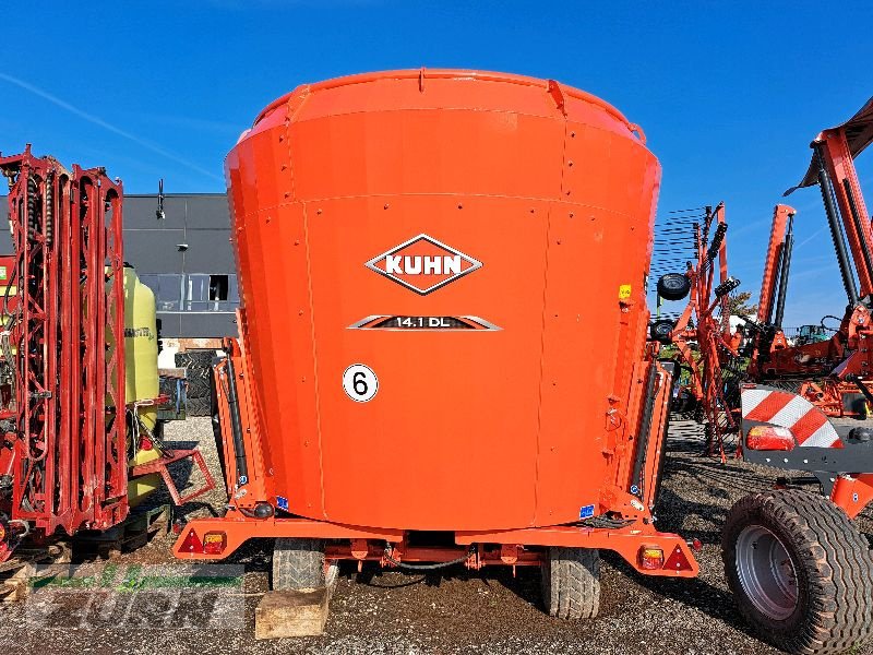 Futtermischwagen of the type Kuhn ProfilePlus 14.1 DL, Neumaschine in Buchen (Picture 2)