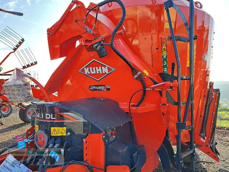 Futtermischwagen van het type Kuhn ProfilePlus 14.1 DL, Neumaschine in Buchen (Foto 8)