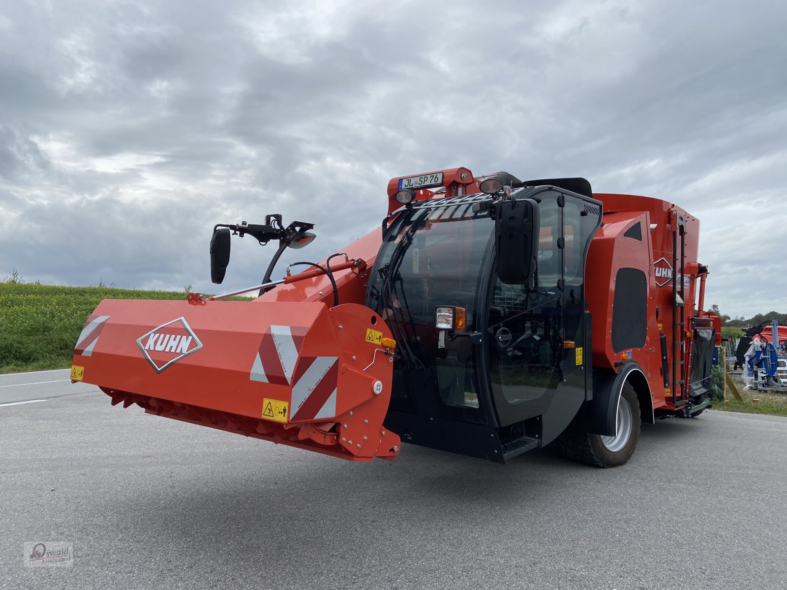 Futtermischwagen Türe ait Kuhn SPV 14, Neumaschine içinde Iggensbach (resim 2)