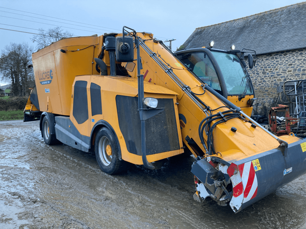 Futtermischwagen typu Lucas AUTOSPIRE 180, Gebrauchtmaschine w TREMEUR (Zdjęcie 3)