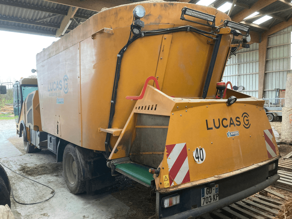 Futtermischwagen des Typs Lucas AUTOSPIRE 240, Gebrauchtmaschine in CONDE SUR VIRE (Bild 3)