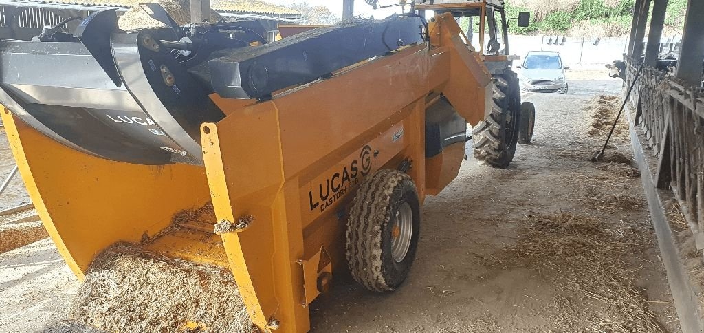 Futtermischwagen typu Lucas CASTOR 60G, Gebrauchtmaschine w DOMFRONT (Zdjęcie 2)