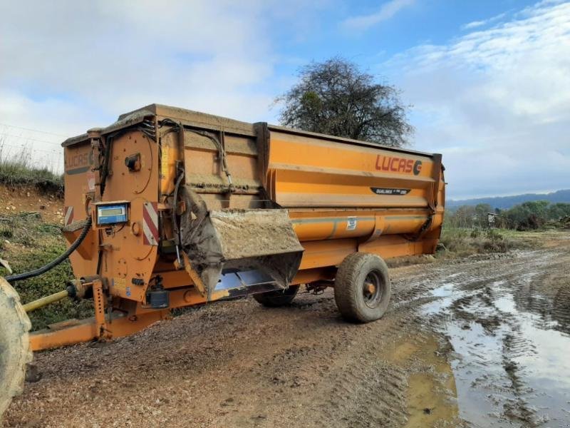 Futtermischwagen van het type Lucas QUALIMIX-PRO200A, Gebrauchtmaschine in CHAUMONT (Foto 2)